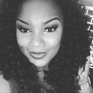 Meet your Posher, Glenda